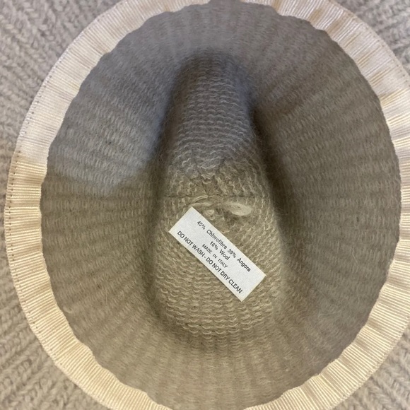 Soft Fedora Angora Wool Tan Hat / Women’s /  7” Diameter - Made In Italy - Picture 2 of 4